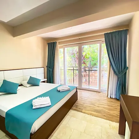 Zehra - Halal Hotel
