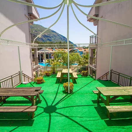Zehra - Halal Hotel